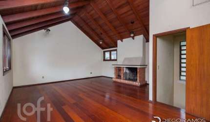 Casa com 7 quartos à venda na Rua Coronel Manoel Py, 73, São João, Porto Alegre, 440 m2 por R$ 2.200.000