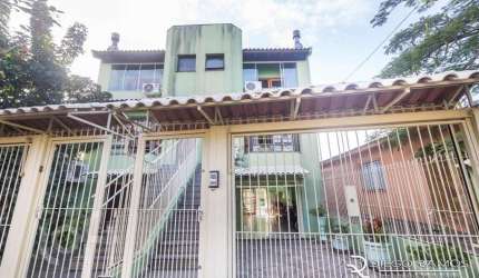 Casa com 3 quartos à venda na Avenida Mãe Apolinária Matias Batista, 170, Morro Santana, Porto Alegre, 171 m2 por R$ 744.000
