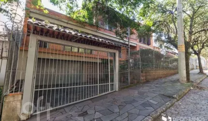Casa com 4 quartos à venda na Rua Fonseca Guimarães, 34, Medianeira, Porto Alegre, 347 m2 por R$ 1.350.000