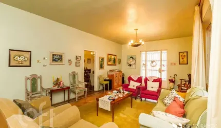 Casa com 6 quartos à venda na Avenida Clemenciano Barnasque, 535, Teresópolis, Porto Alegre, 236 m2 por R$ 680.000