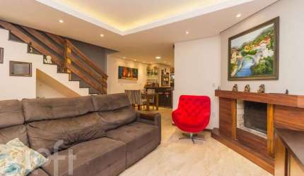 Casa com 3 quartos à venda na Rua Dom Jaime de Barros Câmara, 711, Sarandi, Porto Alegre, 237 m2 por R$ 980.000