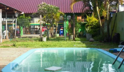 Casa com 2 quartos à venda na Rua Miguel Costa, 139, Vila João Pessoa, Porto Alegre, 135 m2 por R$ 700.000