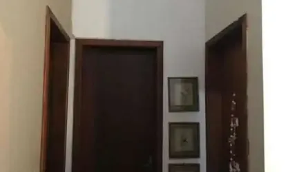 Casa com 3 quartos à venda na Rua Criciúma, 357, Guarujá, Porto Alegre, 147 m2 por R$ 590.000
