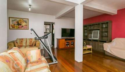 Casa com 3 quartos à venda na Rua Deoclydes Machado Jardim, 27, Cavalhada, Porto Alegre, 300 m2 por R$ 480.000