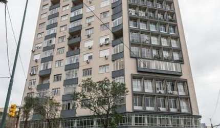 Apartamento com 5 quartos à venda na Avenida Farrapos, 2102, Floresta, Porto Alegre, 303 m2 por R$ 680.000