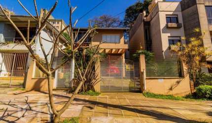 Casa com 3 quartos à venda na Rua Luzitana, 1251, Higienópolis, Porto Alegre, 200 m2 por R$ 975.000