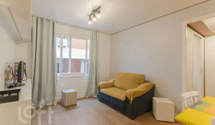 Apartamento com 2 quartos à venda na Rua Doutor Timóteo, 604, Moinhos de Vento, Porto Alegre, 58 m2 por R$ 535.000