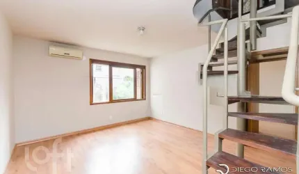 Apartamento com 3 quartos à venda na Rua Comendador Rheingantz, 300, Mont Serrat, Porto Alegre, 143 m2 por R$ 600.000