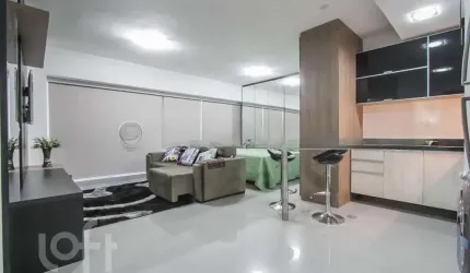 Apartamento com 1 quarto à venda na Avenida Borges de Medeiros, 2277, Praia de Belas, Porto Alegre, 38 m2 por R$ 586.000