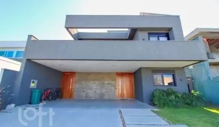 Casa em condomínio fechado com 4 quartos à venda na Avenida Juca Batista, 9000, Belém Novo, Porto Alegre, 450 m2 por R$ 3.950.000