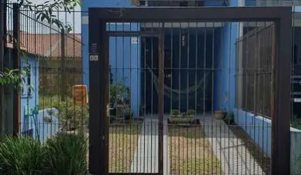 Casa com 2 quartos à venda na Rua Maria Lourdes Willms, 66, Hípica, Porto Alegre, 77 m2 por R$ 332.500