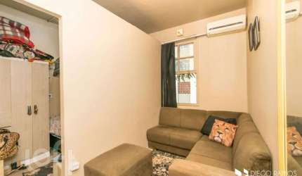Apartamento com 1 quarto à venda na Rua Doutor Voltaire Pires, 485, Santo Antônio, Porto Alegre, 24 m2 por R$ 110.000