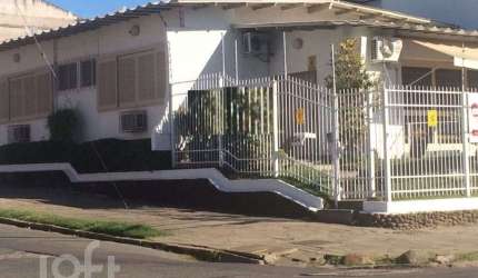 Casa com 1 quarto à venda na Rua Doutor João Simplício Alves de Carvalho, 132, Vila Ipiranga, Porto Alegre, 180 m2 por R$ 1.150.000