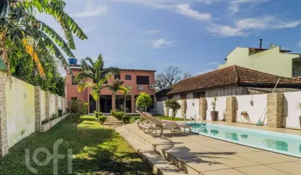 Casa com 3 quartos à venda na Rua Humberto de Campos, 1267, Partenon, Porto Alegre, 218 m2 por R$ 1.140.000