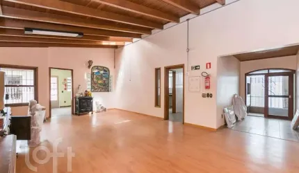 Casa com 4 quartos à venda na Avenida Coronel Lucas de Oliveira, 1873, Petrópolis, Porto Alegre, 469 m2 por R$ 1.750.000