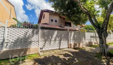 Casa em condomínio fechado com 3 quartos à venda na Rua Ivo Walter Kern, 650, Hípica, Porto Alegre, 178 m2 por R$ 1.062.000