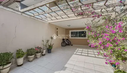 Casa em condomínio fechado com 3 quartos à venda na Rua Terezinha Pimenta Martins, 105, Parque São Vicente, Mauá, 127 m2 por R$ 970.000