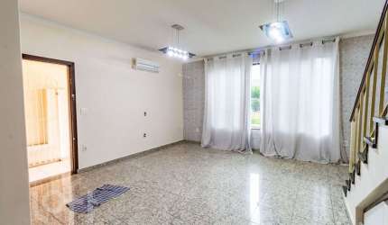 Casa com 3 quartos à venda na Rua Salvador Rosa, 214, Cursino, São Paulo, 240 m2 por R$ 900.000