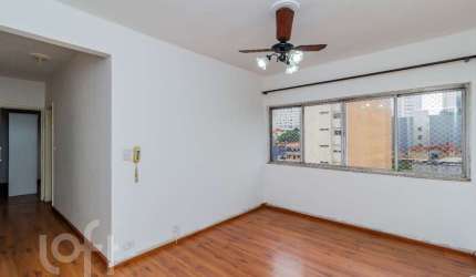 Apartamento com 2 quartos à venda na Rua Miguel Teles Júnior, 612, Liberdade, São Paulo, 62 m2 por R$ 490.000
