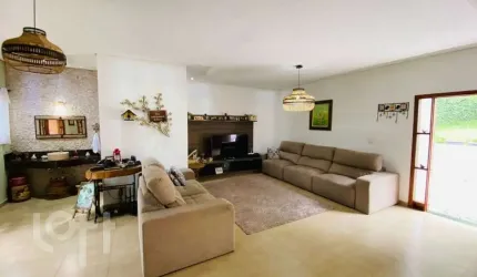 Casa com 3 quartos à venda na Estrada do Aladino, 1087, Alvarenga, São Bernardo do Campo, 474 m2 por R$ 1.272.000