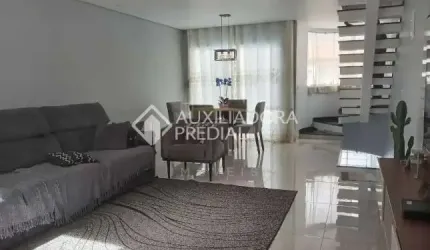 Casa com 4 quartos à venda na Rua Angelina Ronchi Martin Bianco, 279, Planalto, São Bernardo do Campo, 276 m2 por R$ 975.000