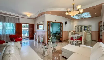 Casa com 3 quartos à venda na Rua Doutor Dante Glaucus Deleo, 90, Olímpico, São Caetano do Sul, 445 m2 por R$ 2.500.000