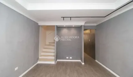 Casa com 2 quartos para alugar na Avenida Gilda, 208, Vila Gilda, Santo André, 140 m2 por R$ 4.400