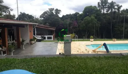 Chácara à venda em Nazaré Paulista, no Bairro 4 Cantos.