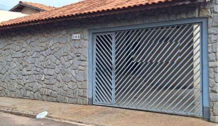 Casa com 3 dormitórios à venda, 162 m² por R$ 370.000,00 - Jardim Peabiru - Botucatu/SP
