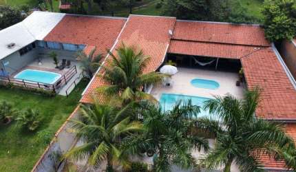 Chácara com 3 dormitórios à venda, 1000 m² por R$ 750.000,00 - Califórnia 2 - Botucatu/SP