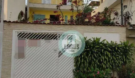 Sobrado com 3 dormitórios à venda, 230 m² por R$ 830.000,00 - Vila Curuçá - Santo André/SP