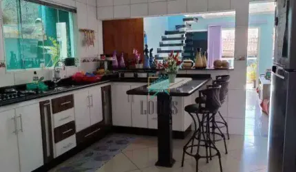 Sobrado com 3 dormitórios à venda por R$ 550.000,00 - Cooperativa - São Bernardo do Campo/SP