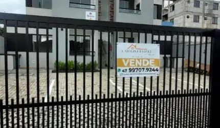 Apartamento - Padrão, para Venda em Penha/SC