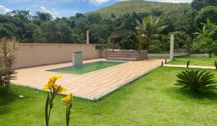 Chácara / Sítio / Granja 4 quartos - Igrejinha