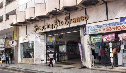 Loja comercial, disponivel para locação.