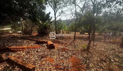 Chácara de 850m² com vista espetacular sendo 03 unidades no Parque dos Coqueiros