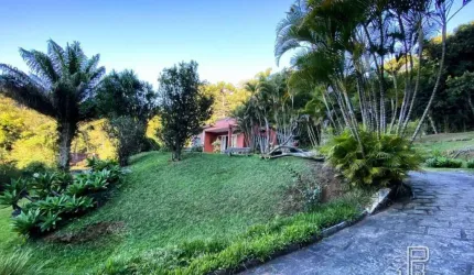 Casa à venda, 133 m² por R$ 1.150.000,00 - Golfe - Teresópolis/RJ