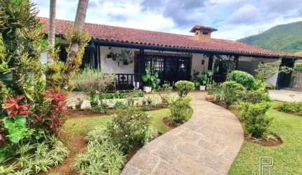 Casa à venda, 700 m² por R$ 1.690.000,00 - Tijuca - Teresópolis/RJ