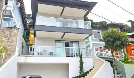 Casa à venda, 328 m² por R$ 1.500.000,00 - Vargem Grande - Teresópolis/RJ