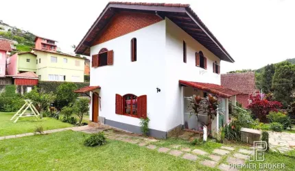 Casa à venda, 187 m² por R$ 900.000,00 - Golfe - Teresópolis/RJ