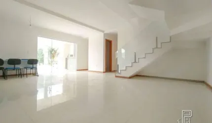 Casa à venda, 250 m² por R$ 990.000,00 - Vargem Grande - Teresópolis/RJ