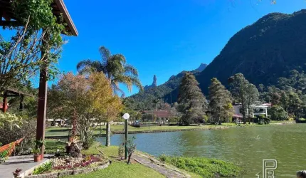 Casa à venda, 371 m² por R$ 2.800.000,00 - Comary - Teresópolis/RJ