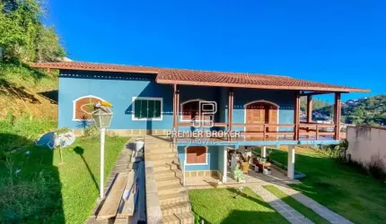 Casa à venda, 196 m² por R$ 950.000,00 - Golfe - Teresópolis/RJ