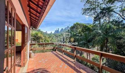 Casa com 4 dormitórios à venda, 245 m² por R$ 1.190.000,00 - Carlos Guinle - Teresópolis/RJ
