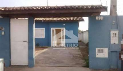 Casa com 2 dormitórios à venda por R$ 350.000,00 - Parque das Palmeiras  - Pindamonhangaba/SP