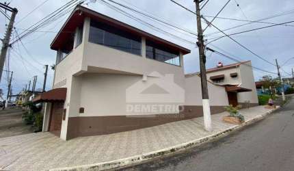 Casa no Santa Luzia com 3 dormitórios à venda, 187 m² por R$ 430.000 - Santa Luzia - Guaratinguetá/SP