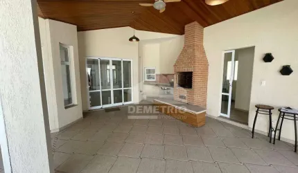 Casa com 4 dormitórios à venda, 418 m² por R$ 1.950.000 - Taubaté Village R5