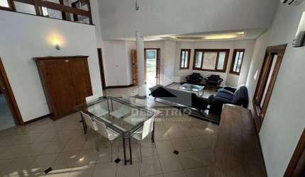 Casa com 3 dormitórios, 252 m² - venda por R$ 1.690.000,00 ou aluguel por R$ 6.687,75/mês - Condomínio Village Taubaté - Taubaté/SP