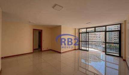 Apartamento reformado 4 quartos