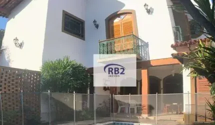Ampla casa com 5 quartos em Rua tranquila em São Francisco